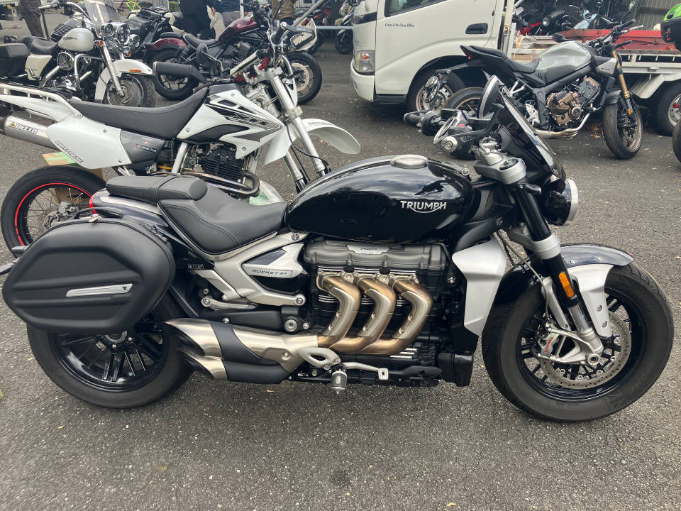 Triumph ROCKET III R 2021