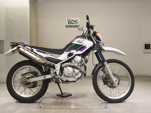 Yamaha SEROW XT250 2010