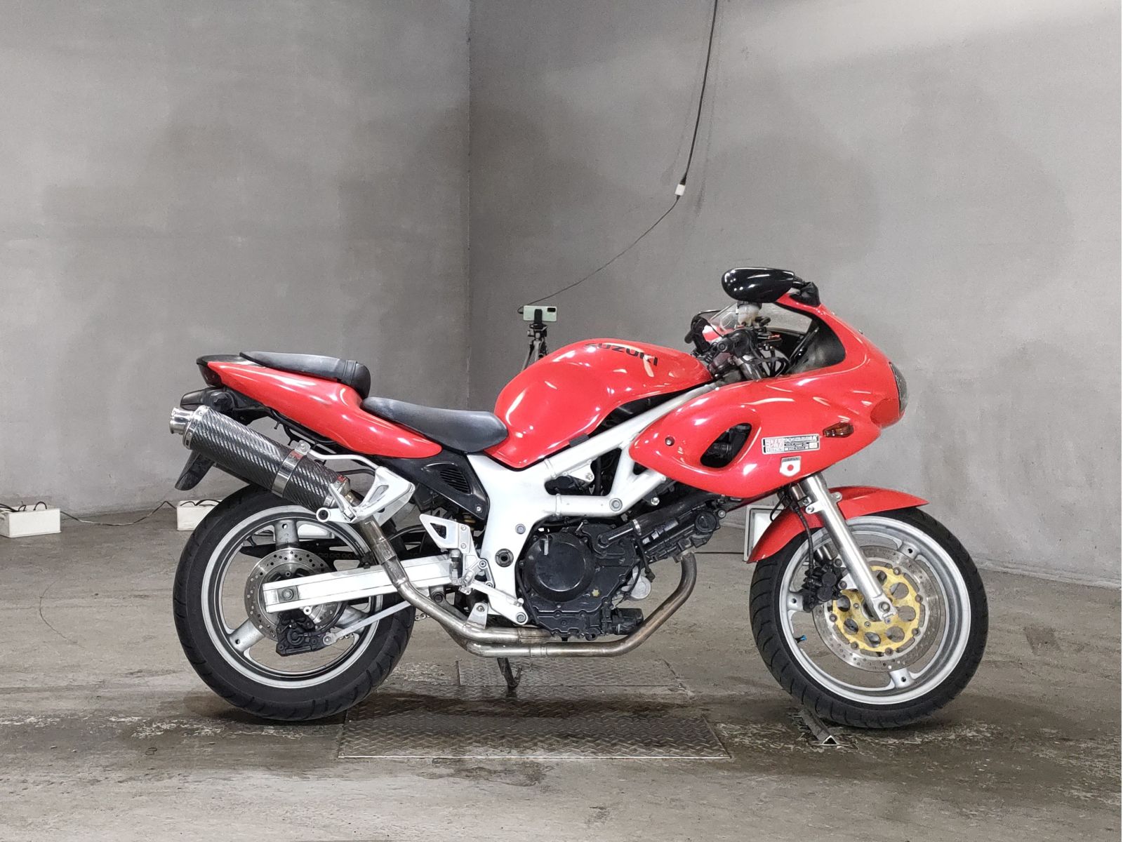 Suzuki SV400S 1998