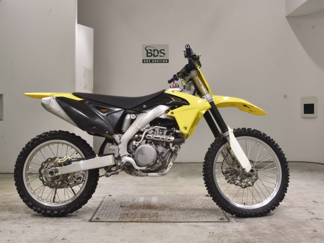 Suzuki RM-Z450
