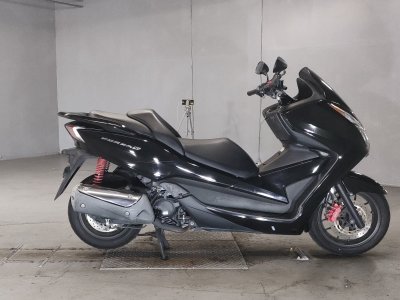 Honda FORZA SI 2013