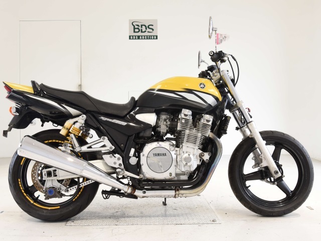 Yamaha XJR1300 2004