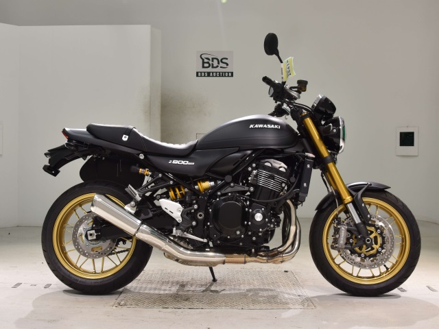 Kawasaki Z900RS SE 2024