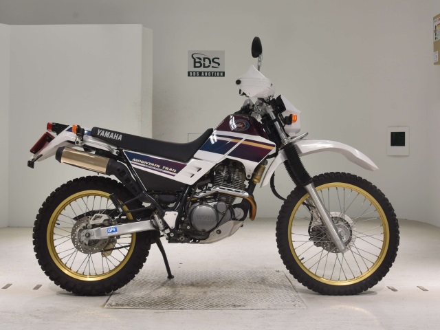 Yamaha SEROW XT225 1996