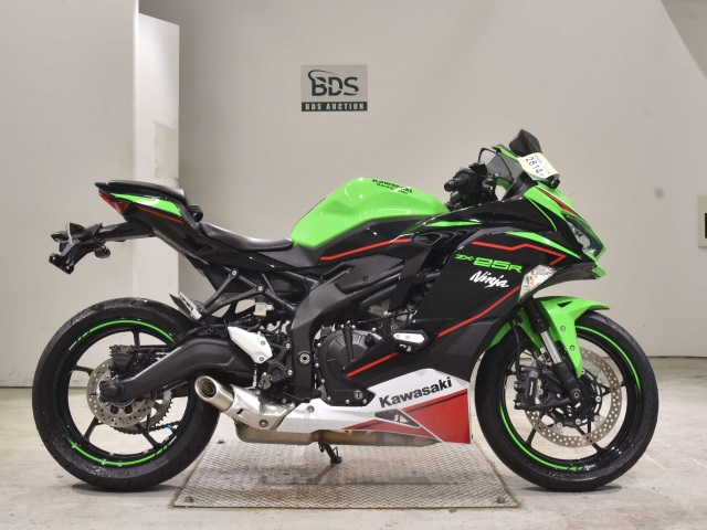 Kawasaki NINJA ZX-25R 2022