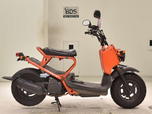 Honda ZOOMER 2001