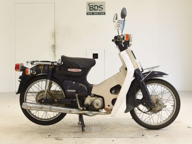 Honda C90 2005