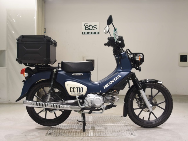 Honda CC110 CROSSCUB 2022