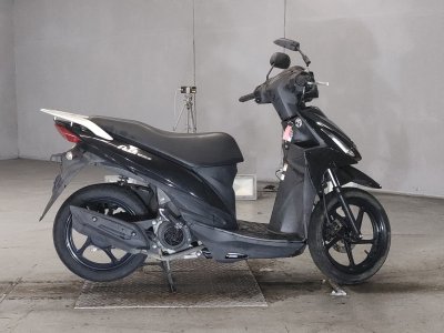 Suzuki ADDRESS V110