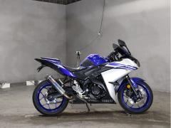 Yamaha YZF-R25 2016