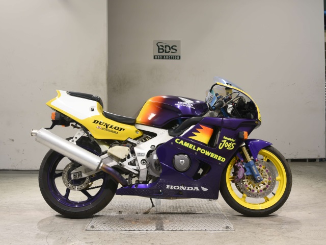 Honda CBR400RR 1995