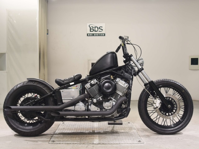 Yamaha DRAGSTAR XVS400 2005