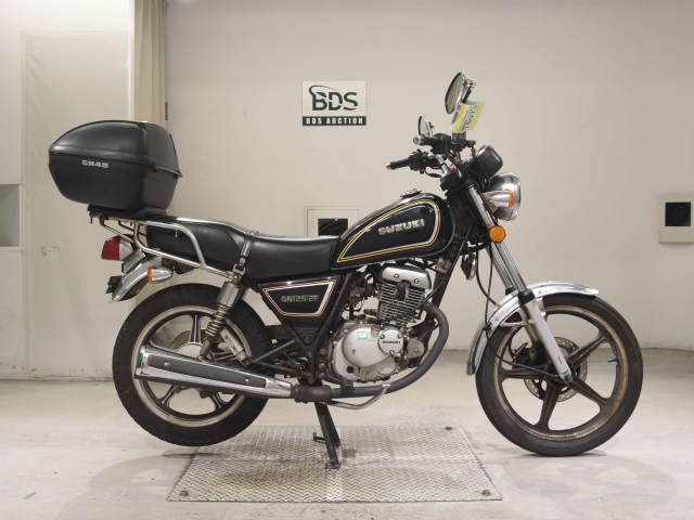 Suzuki GN125-2F 2013