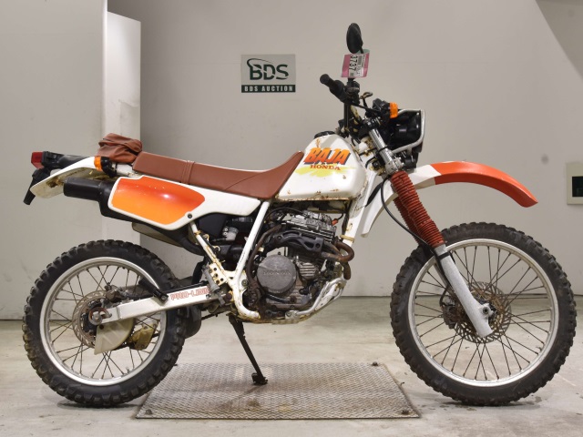 Honda XLR250R BAJA 1990