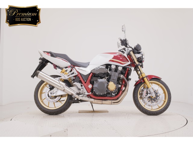 Honda CB1300SF 2021