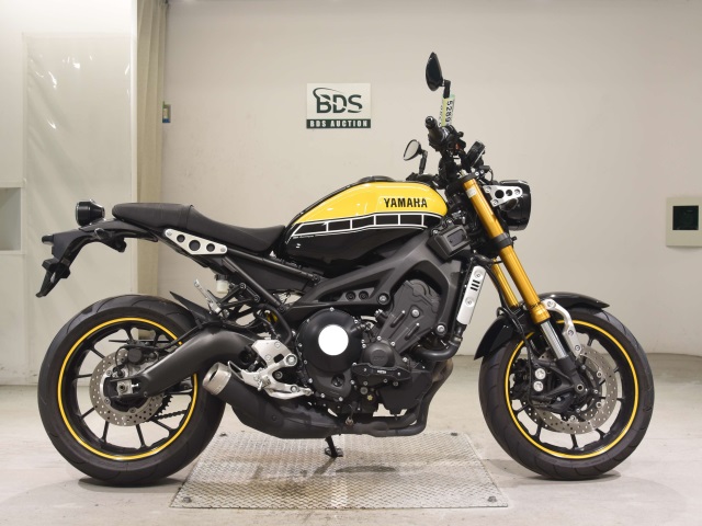 Yamaha XSR900 2016