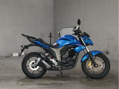 Suzuki GIXXER150