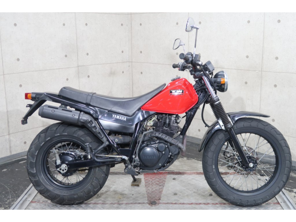 Yamaha TW225