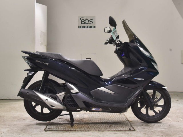Honda PCX125-3 2018