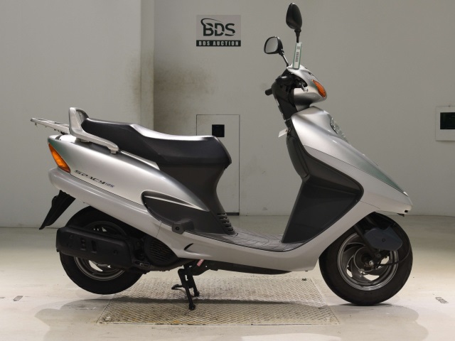 Honda SPACY125 2007