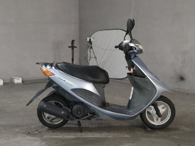 Suzuki ADDRESS V50