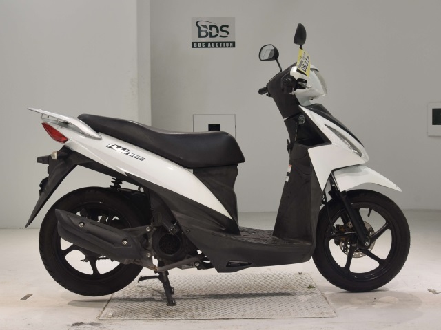 Suzuki ADDRESS V110