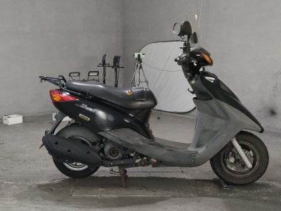 Yamaha AXIS TREAT