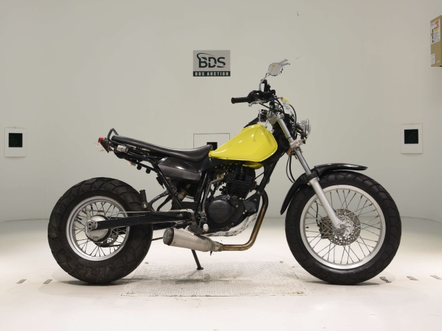 Yamaha TW200E 2000
