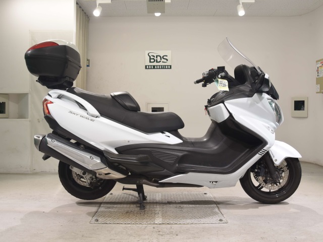 Suzuki SKYWAVE 650LX 2016
