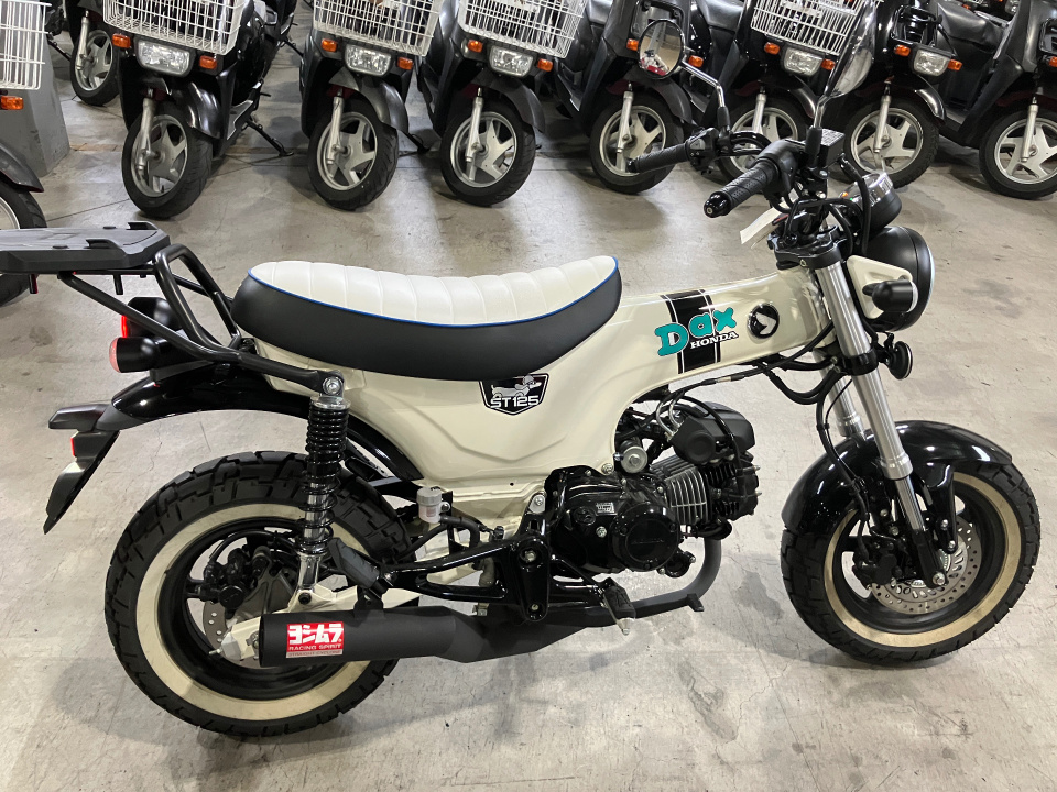 Honda DAX125 2022