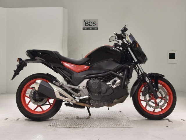 Honda NC750SA 2018
