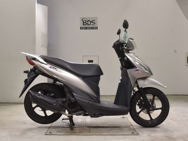 Suzuki ADDRESS V110