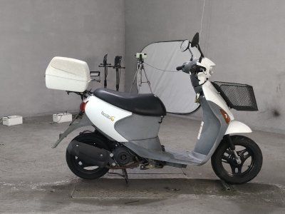 Suzuki LETS4