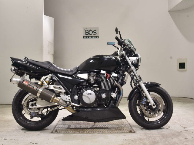 Yamaha XJR1300 2000