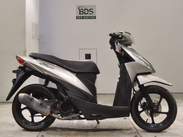 Suzuki ADDRESS V110