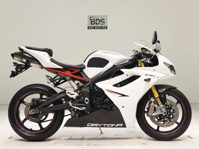 Triumph DAYTONA 675R 2011