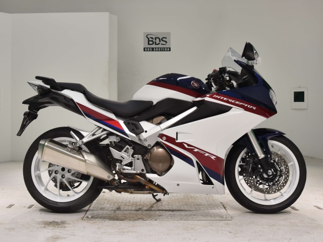 Honda VFR800F 2022