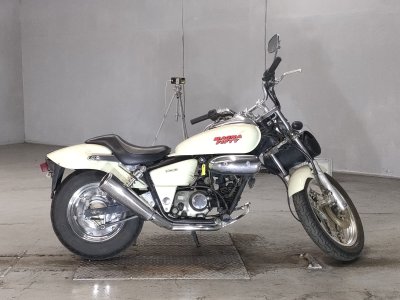 Honda MAGNA50 2003