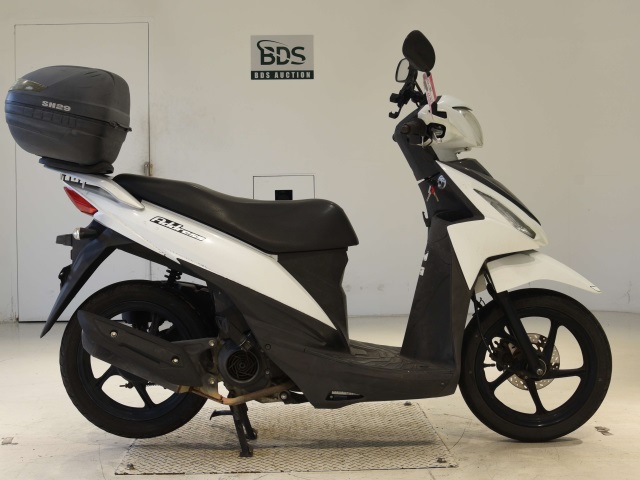 Suzuki ADDRESS V110