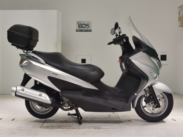 Suzuki BURGMAN200