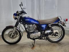 Yamaha SR400 2021
