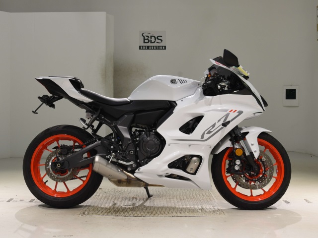Yamaha YZF-R7 2023