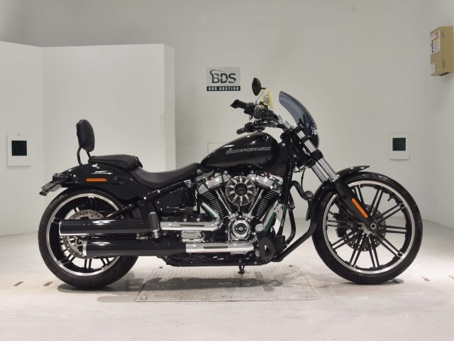 HD BREAKOUT FXBRS1870 2021