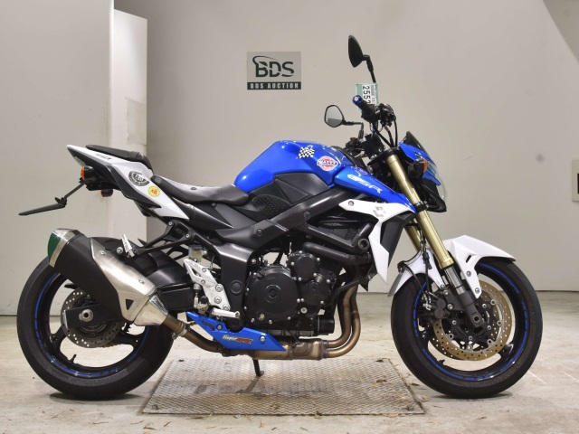 Suzuki GSR750A 2013