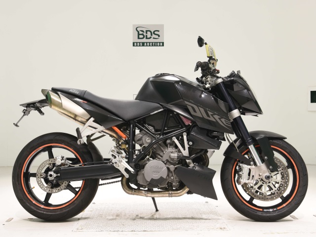 KTM 990 SUPERDUKE 2010
