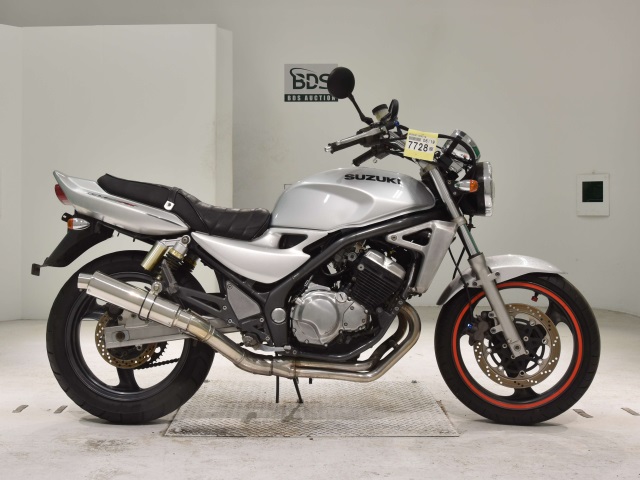Suzuki GSX250FX 2004