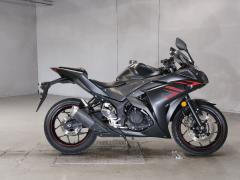 Yamaha YZF-R25 2015
