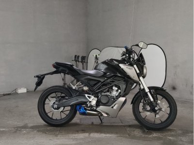 Honda CB125R 2018