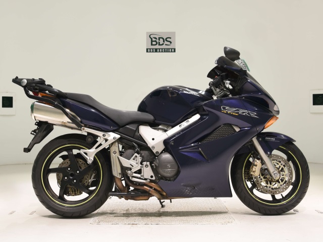 Honda VFR800F 2003