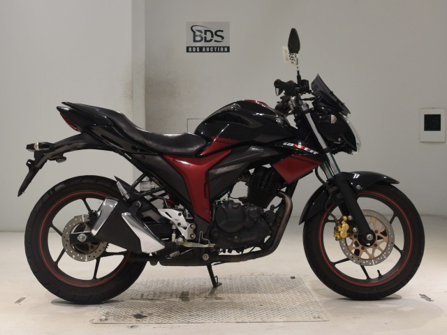 Suzuki GIXXER150